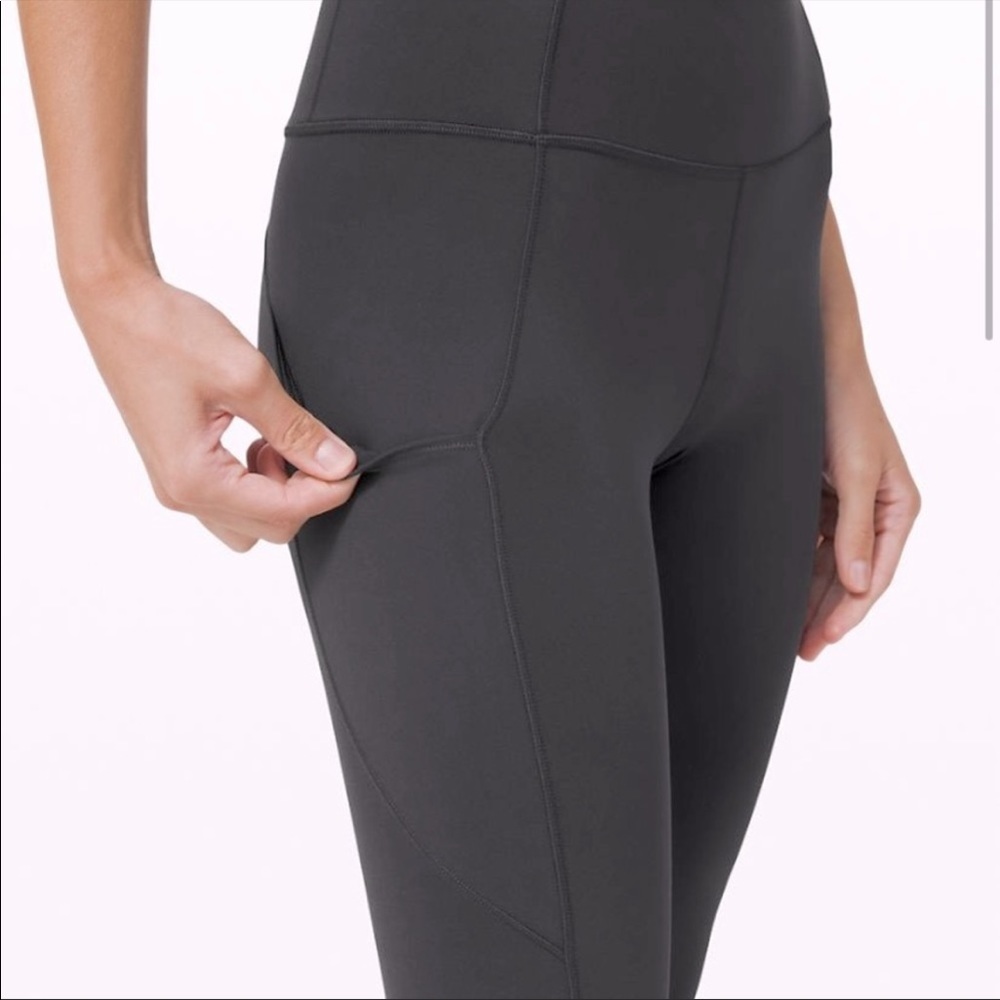 Lululemon wonder leggings!